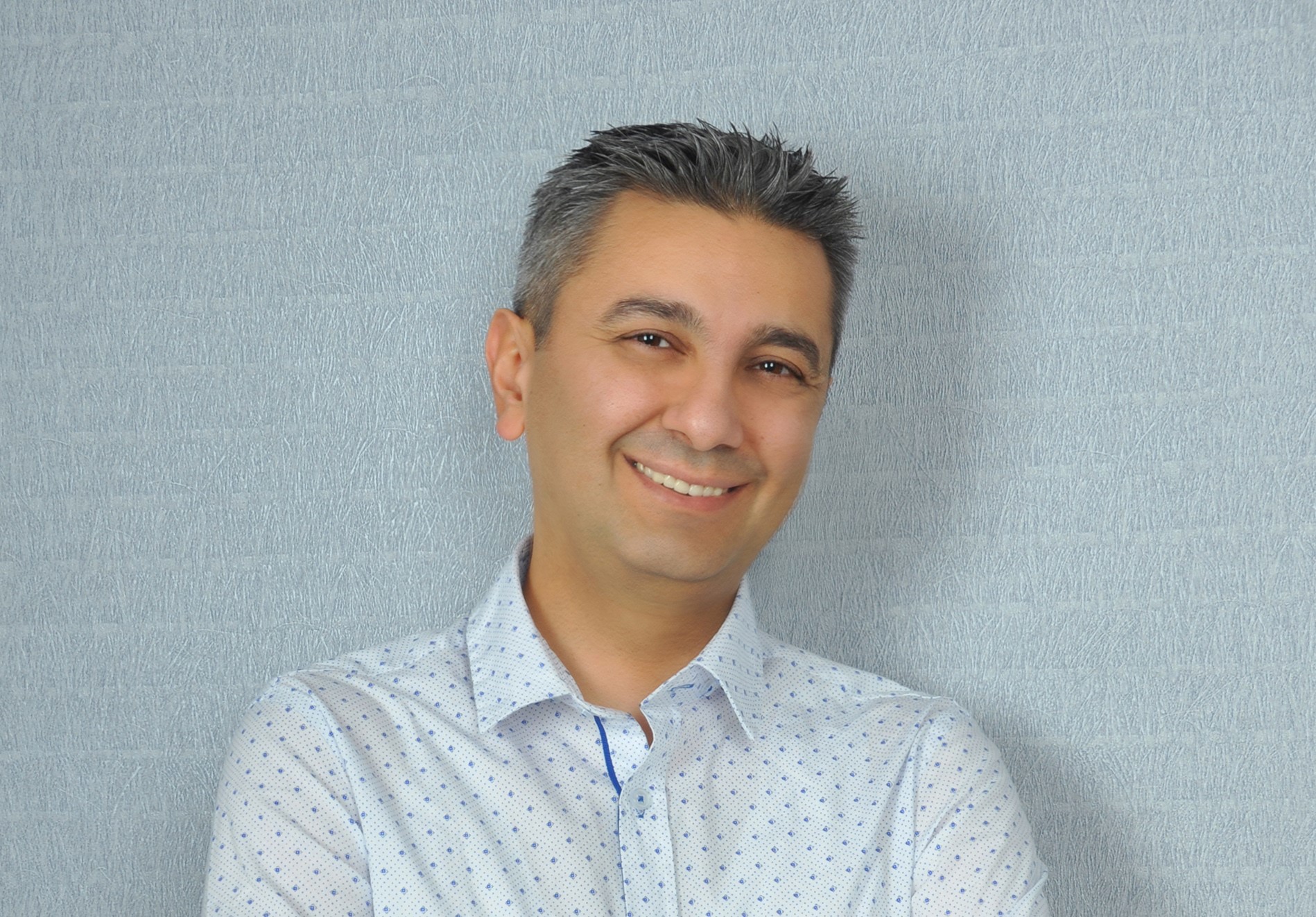 Dr. Mustafa - Hafizoglu